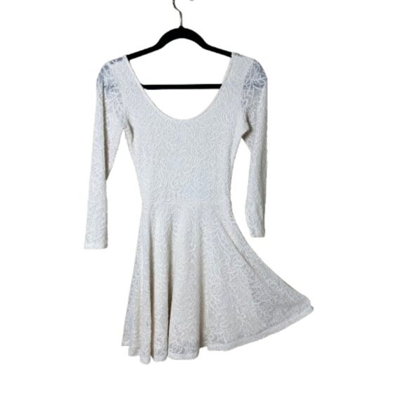 ABERCROMBIE & FITCH Lace Overlay Fit & Flare Skater Dress Size Small Cream - Picture 1 of 10